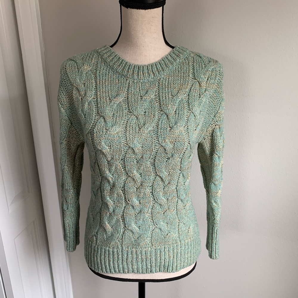 J.J. Basics cute sweater gold details and a bow